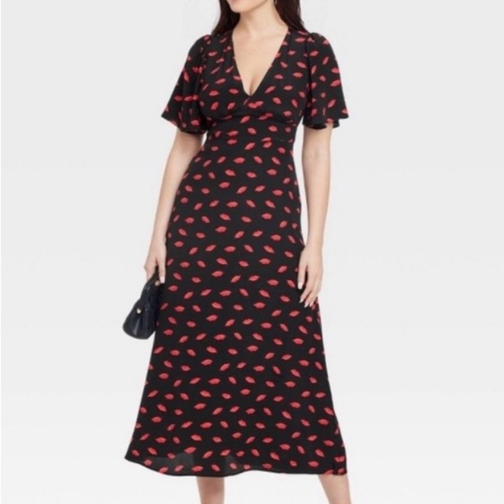 a new day Red Lips Accents Midi Dress